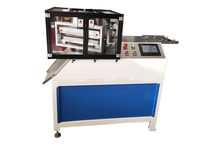 �Ԅ����D(zhu��n)��Ƕ���Ƭ�C(j��)